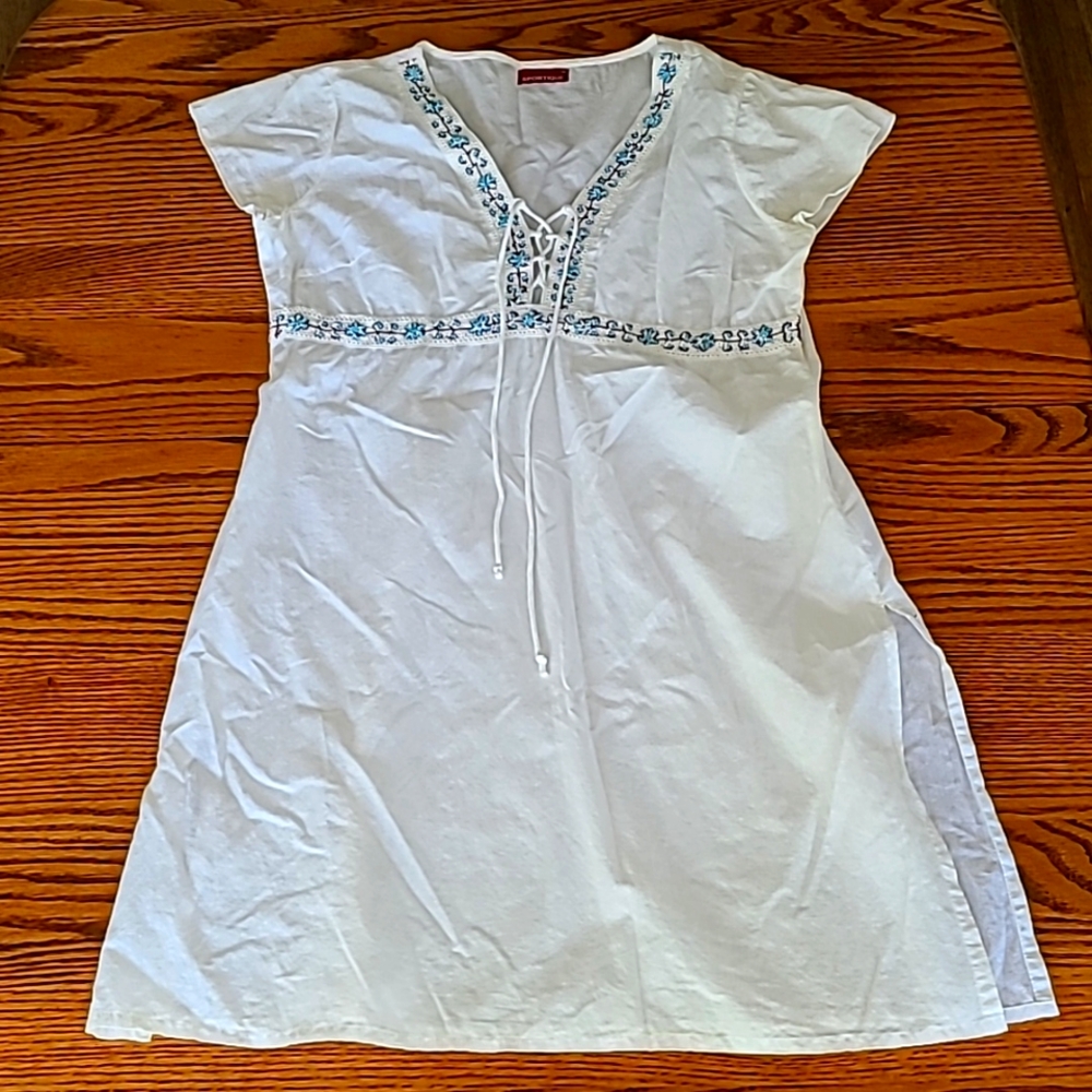 Beautifully embroidered white tunic dress
